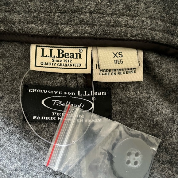 LL Bean long wool coat - Picture 4 of 4